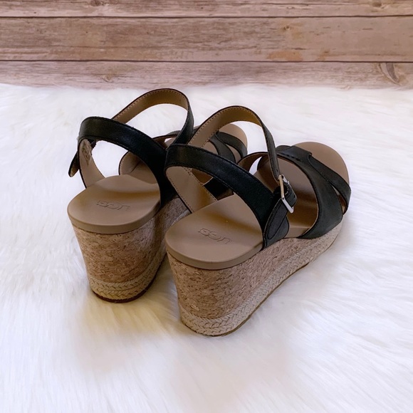UGG Cloverdale Espadrille Wedge Sandals In Black - Picture 5 of 7